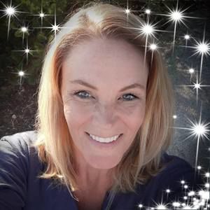 Meet your Posher, Stacy